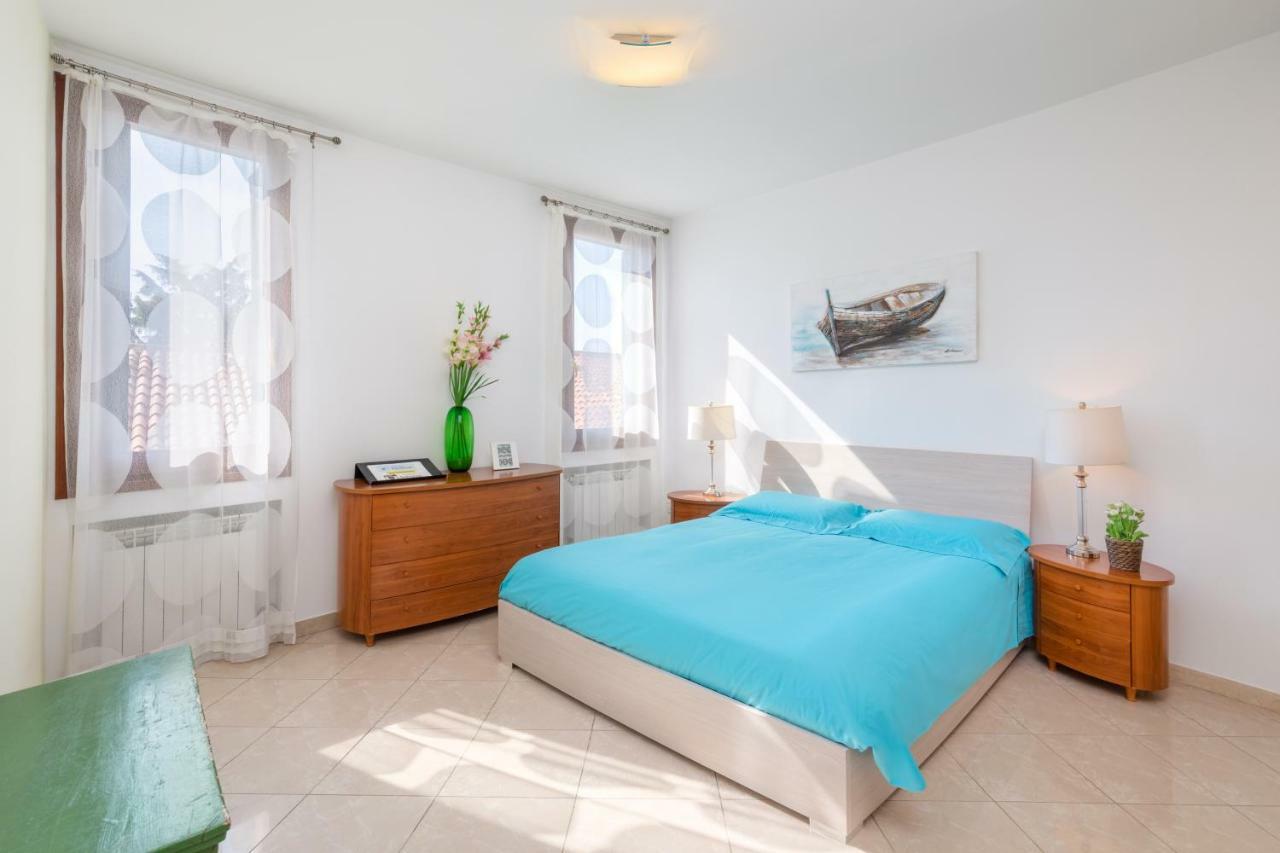 Most Convenient Apartment In Wenecja Zewnętrze zdjęcie